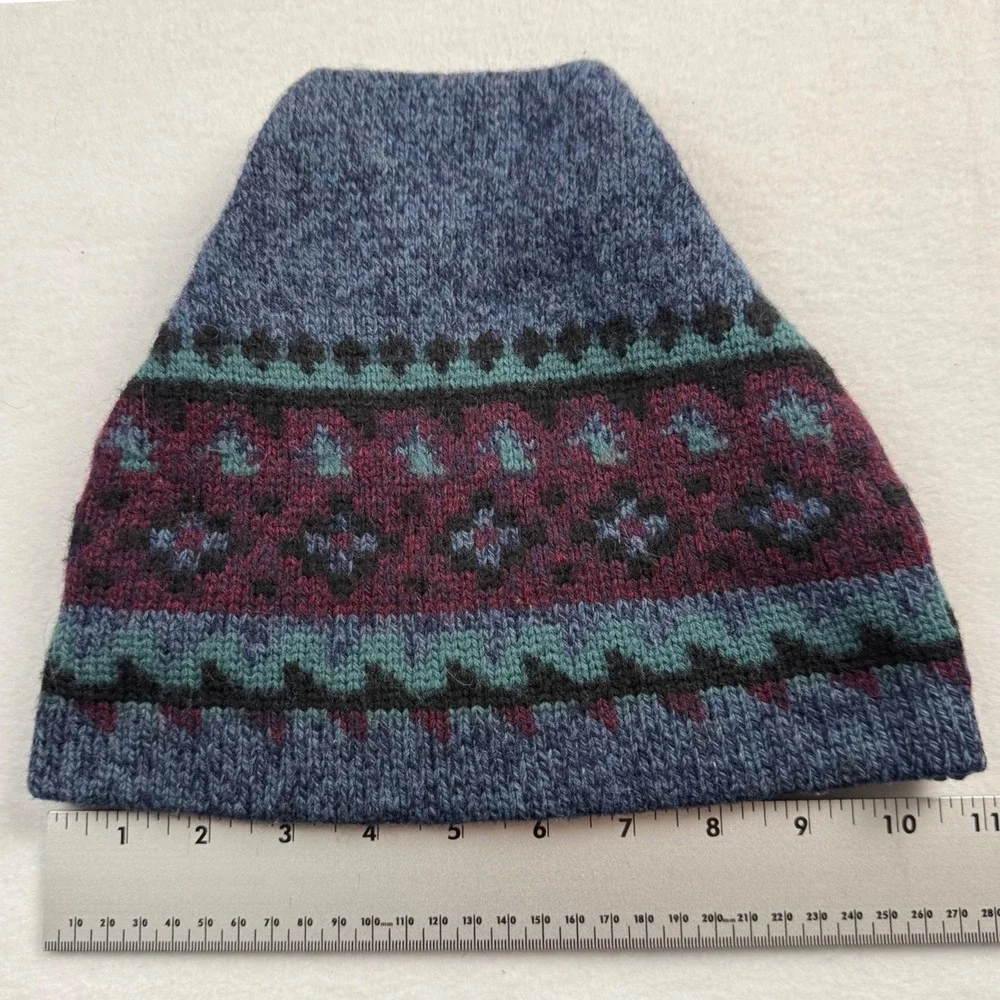 Vintage‎ Wool Fair Isle Beanie Blue Burgundy Geometric Knit Hat Made in USA